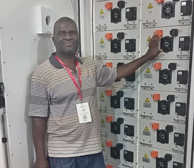 Mr. Jan Moatshe